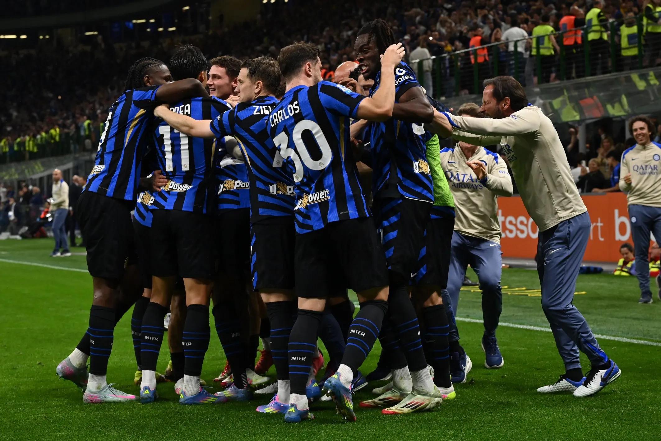 教练组在体 教练组在体